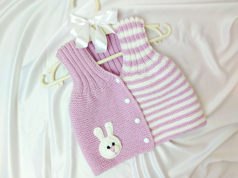 В'язана дитяча жилетка для дівчинки рожевого кольору